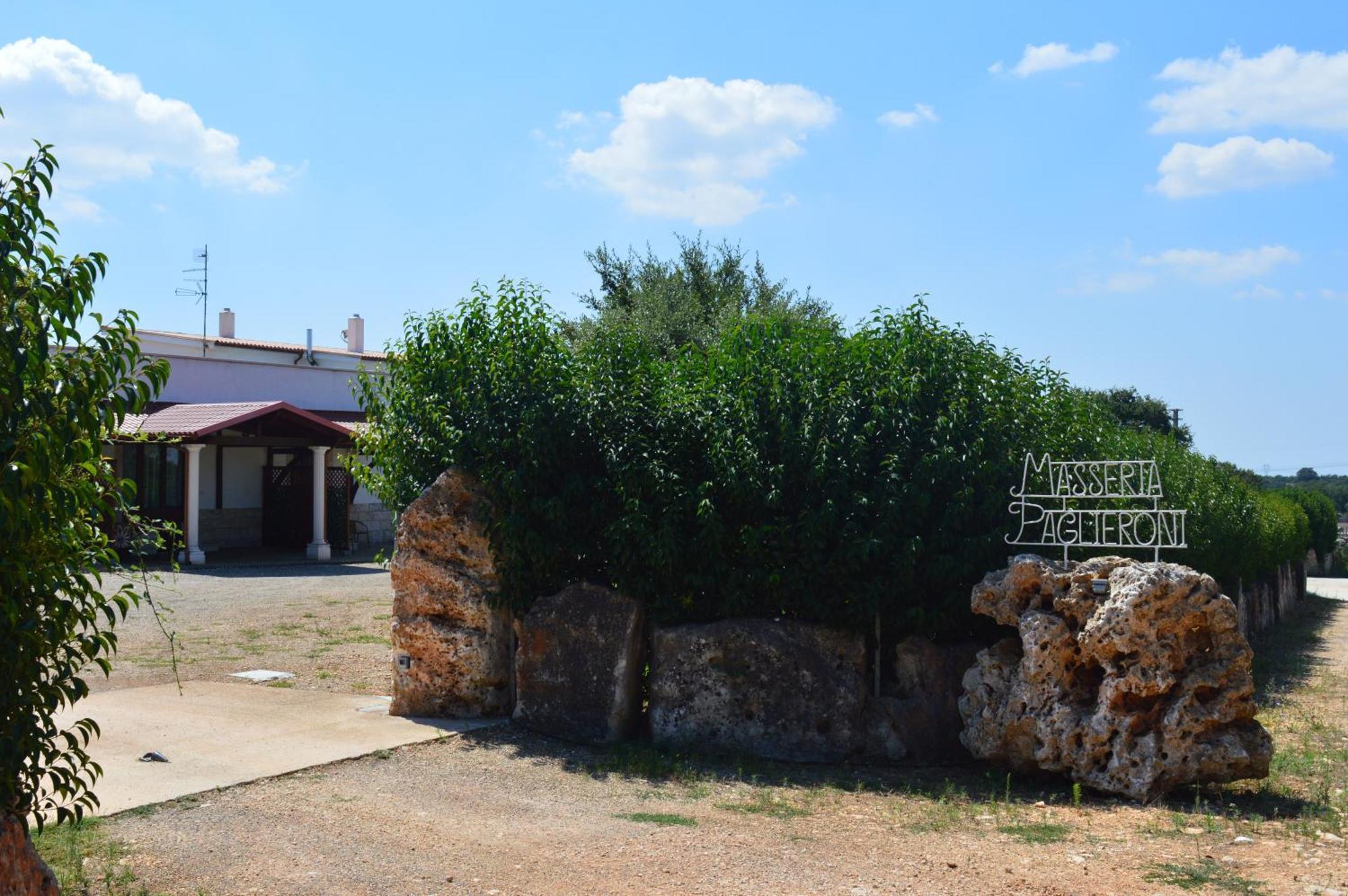 Masseria Paglieroni Martina Franca Exterior photo